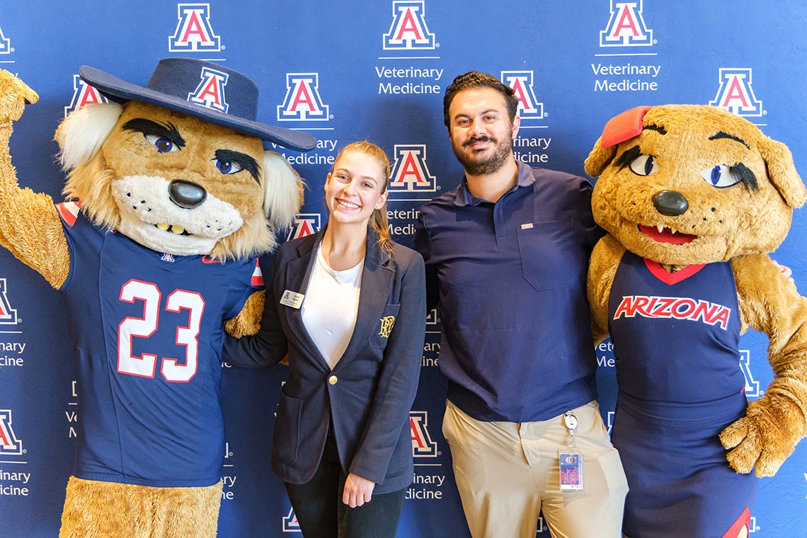 students with wilbur and wilma wildcat